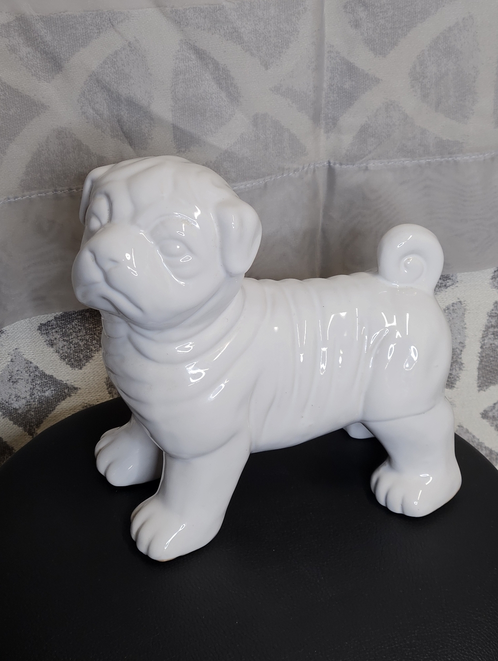Vintage Glossy White Ceramic Wrinkled Face Curked Tail Ceramic Pug Dog Figurine